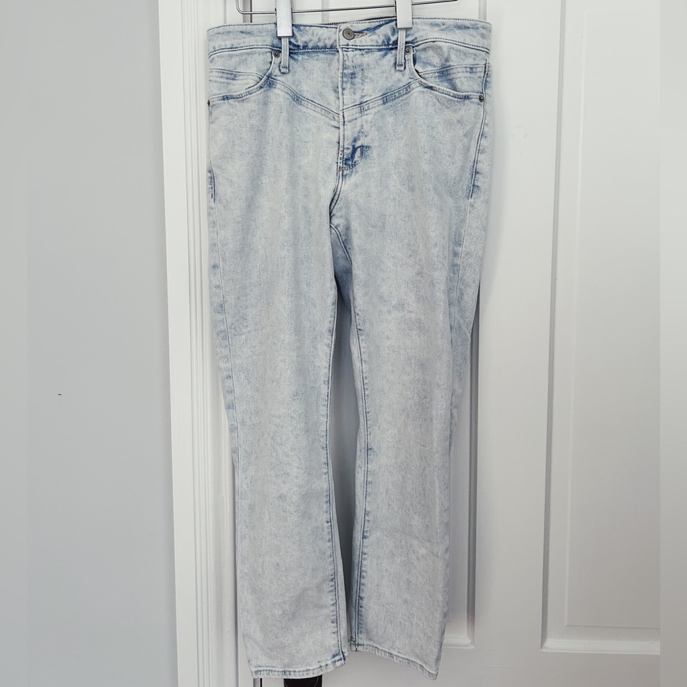 Abercrombie & Fitch ‘Simone’ High-Rise Ankle Jean